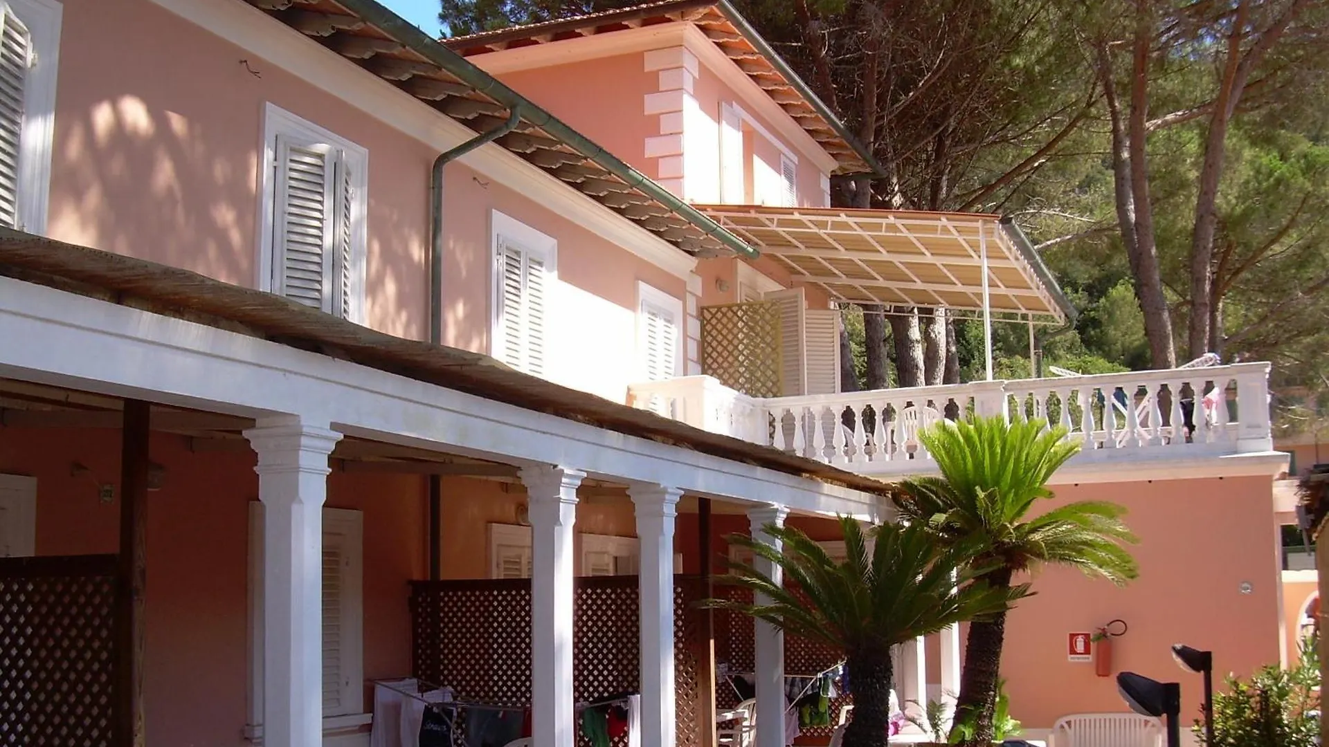 ***  Residence Hotel Villa Mare Portoferraio Italy